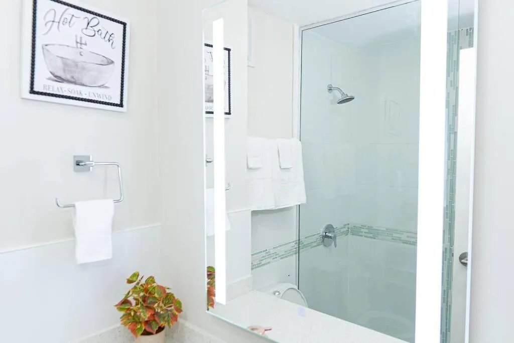Bayfront Ocean View Gated Apartment Portmore