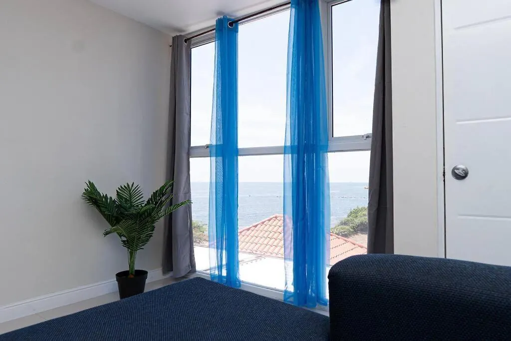 Bayfront Ocean View Gated Appartement Portmore 0*,