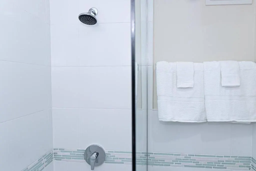 Bayfront Ocean View Gated Appartement Portmore