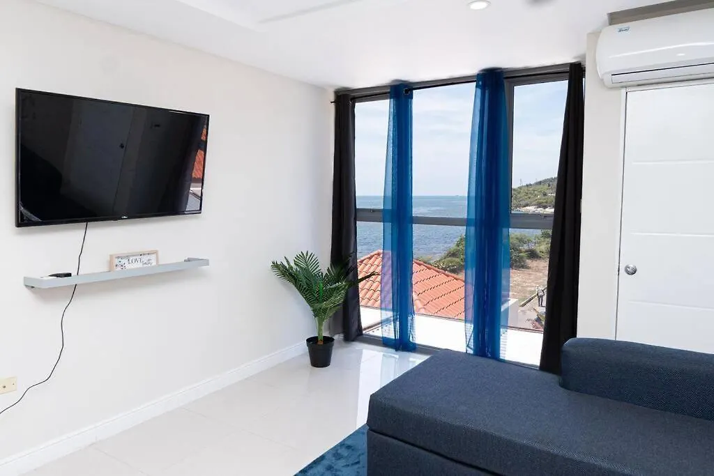 Bayfront Ocean View Gated Appartement Portmore